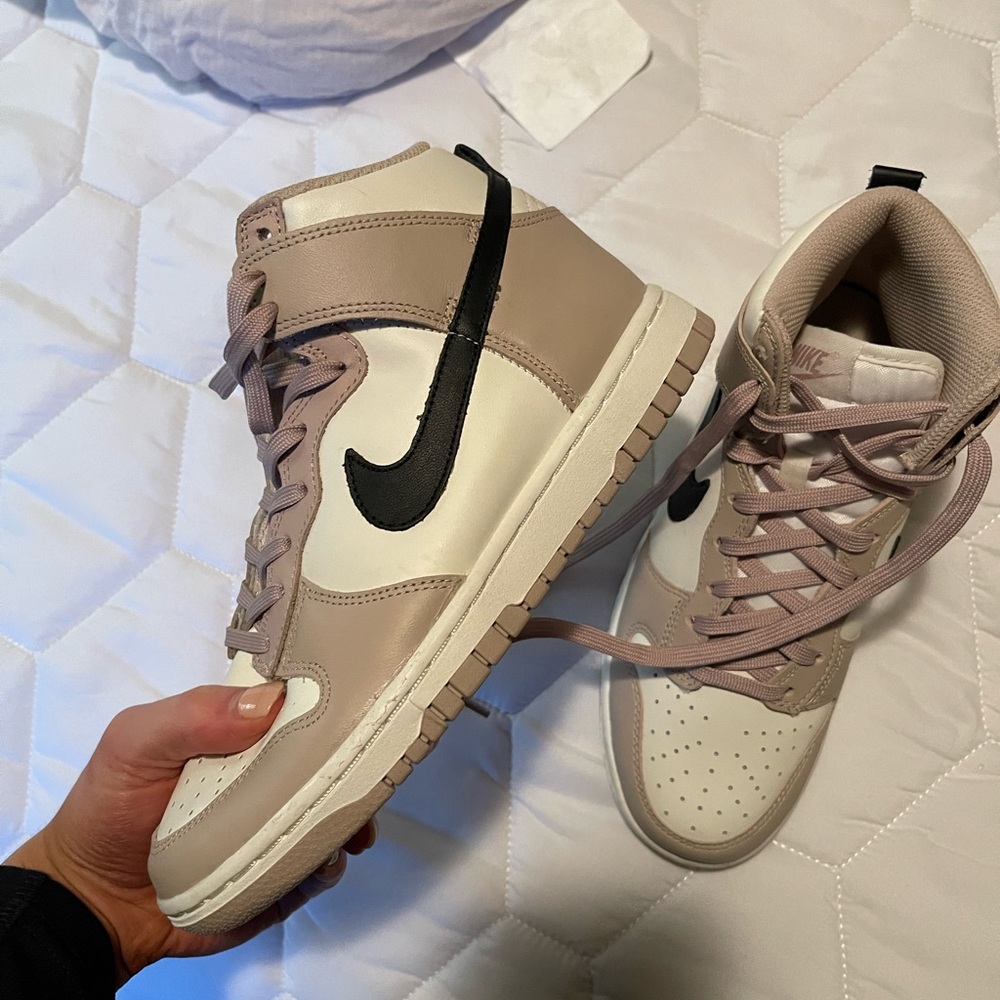 Nike high dunks